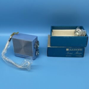 Lloyd’s Semi Micro AM Transistor Radio - Blue