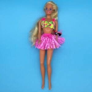 Hawaiian Fun Barbie from 1990